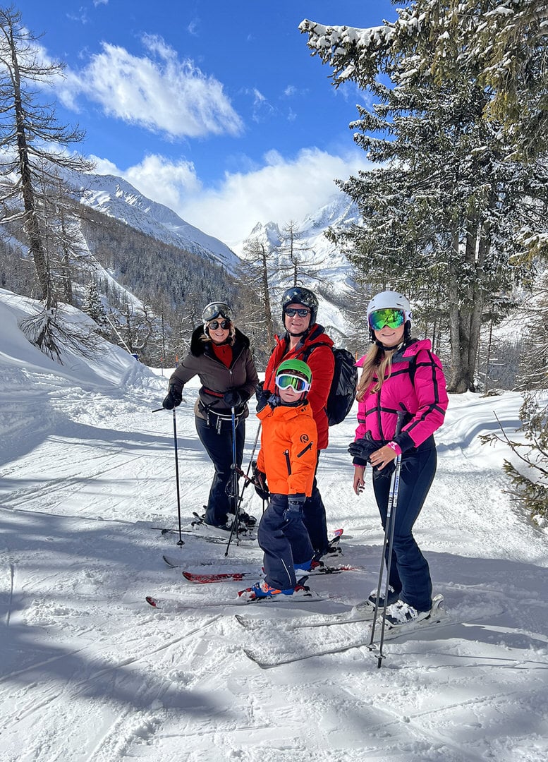 cervinia family ski lessons